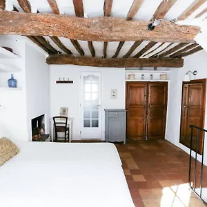 Village House With Ac & Sunny Roof Terrace Holiday home